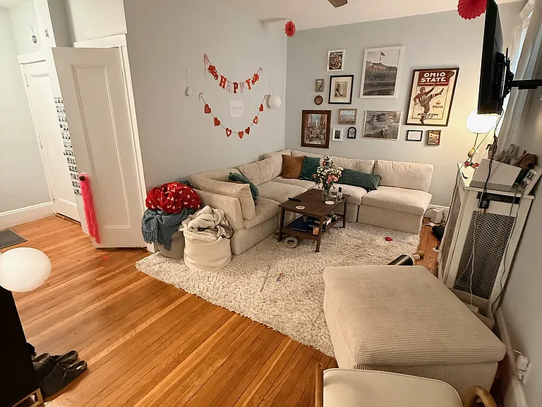 31 Dwight St #2 — Photo 2