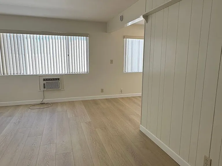 4168 Illinois St #8 — Photo 4
