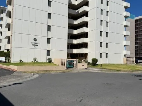 1026 Kalo Pl APT 701, Honolulu, HI 96826