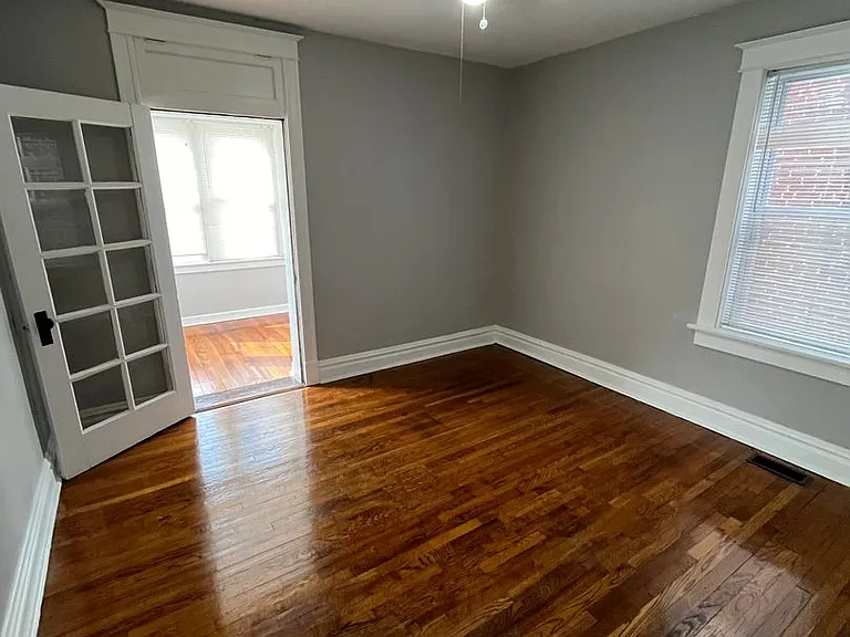 5000 Lindenwood Ave — Photo 10
