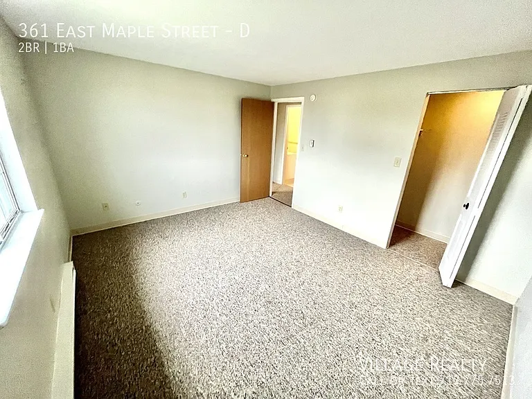 361 E Maple St #D — Photo 23