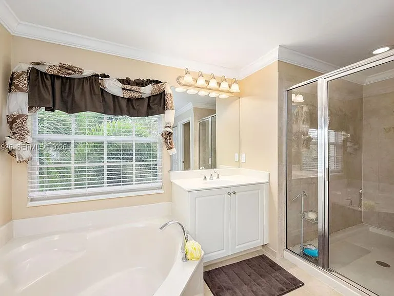 7841 Jewelwood Dr — Photo 19