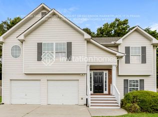 48 Freedom Dr NE, Cartersville, GA 30121