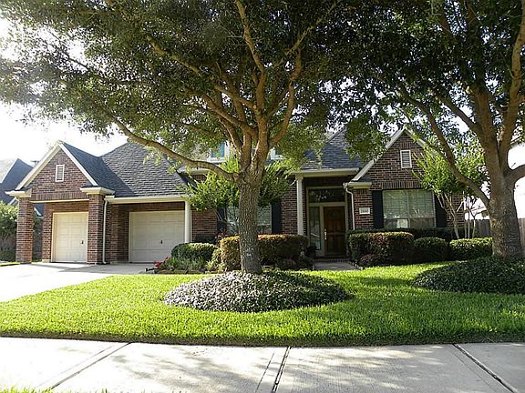 2nd image of 21810 Hidden Falls Ct