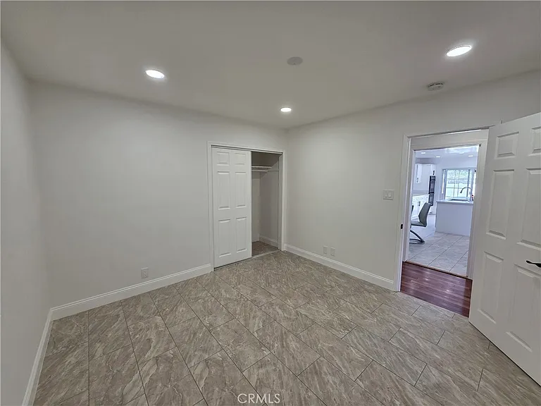 13501 Egbert St — Photo 46