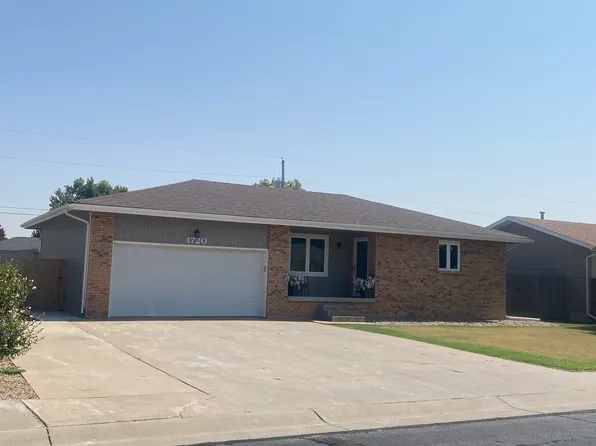 1720 Golden Belt Dr, Hays, KS 67601