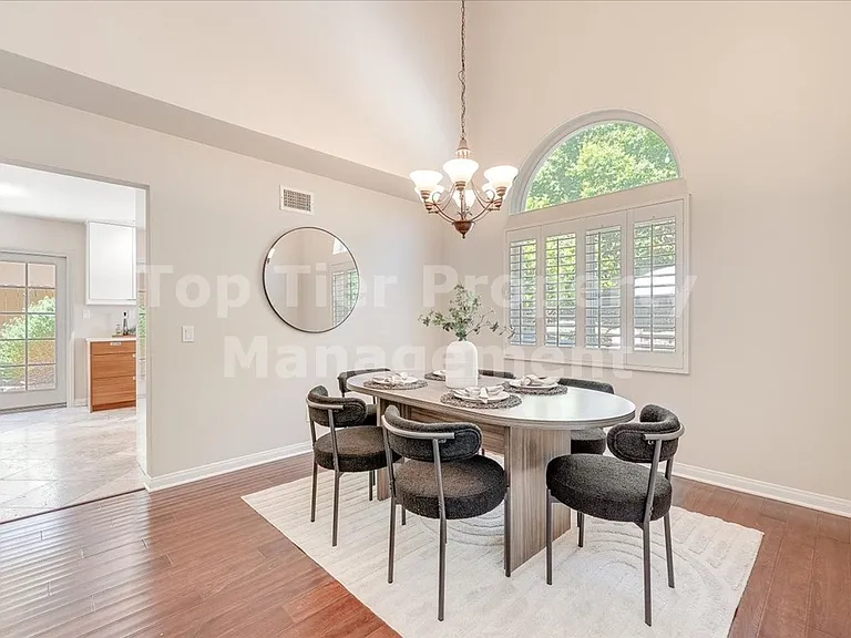 1568 Mallorca Dr — Photo 7