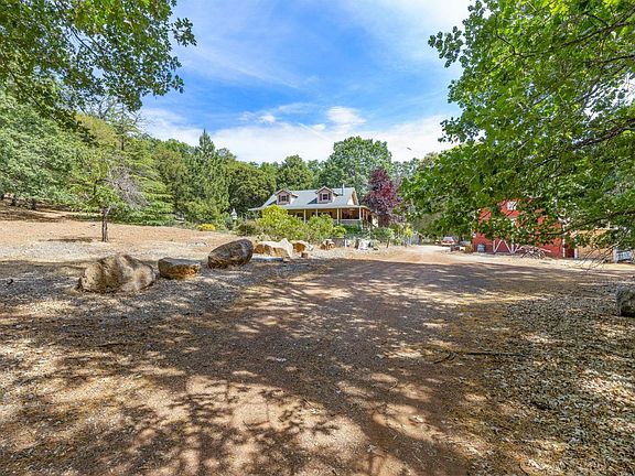 3rd image of 13030 Black Oak Road
