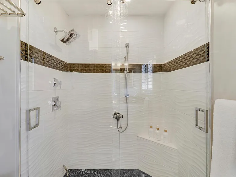 204 Old Meadow Way — Photo 36