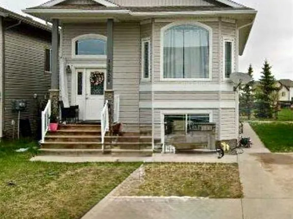 11520 S 75th Ave, Grande Prairie, AB T8W 0J4