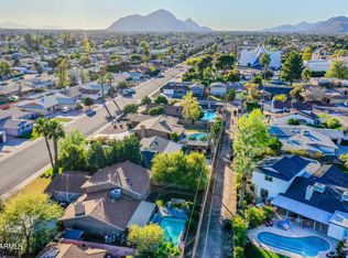 8520 E Rose Ln, Scottsdale, AZ 85250