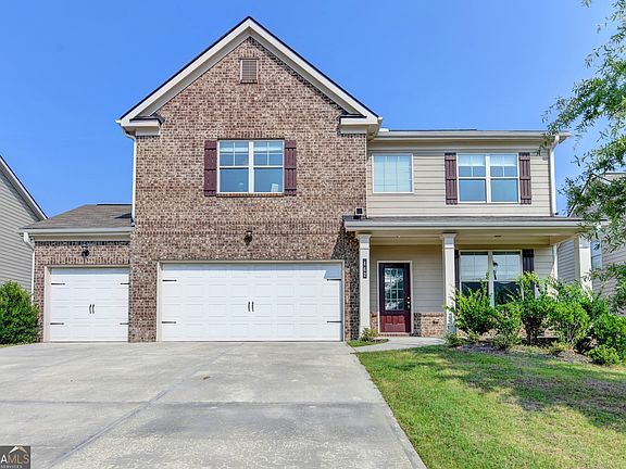 3rd image of 462 Hinton Farm Way