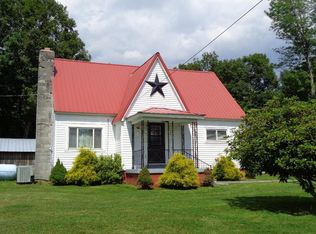 6869 Point Mountain Rd, Webster Springs, WV 26288