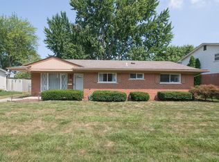 36484 Grandon St, Livonia, MI 48150