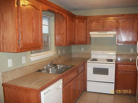 4th image of 2526 Ailani Cir
