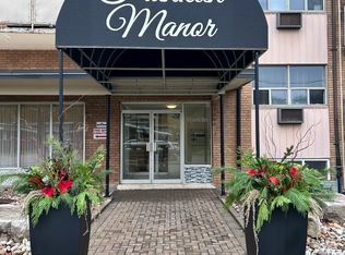 Franklin Manor Apartments - Parking Space, Water, Kitchener, ON N2A 1Y2