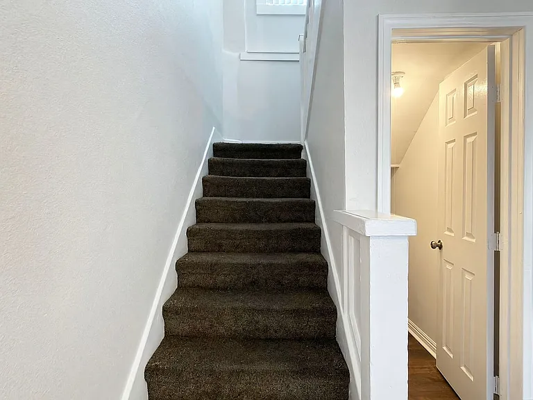 936 Olive Ave — Photo 8