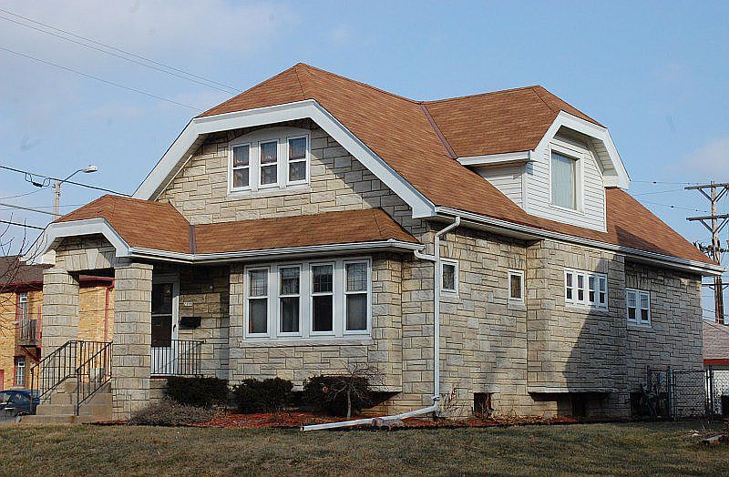 1st image of 2318 S 58th St