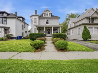 818 Hickory St, Waukegan, IL 60085