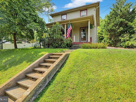 2nd image of 236 Seyfert Dr
