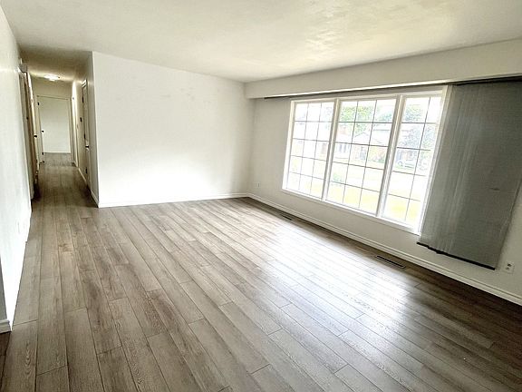 2nd image of 3388 Marlin Ct