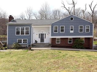 11 Ryder Rd, Briarcliff Manor, NY 10510