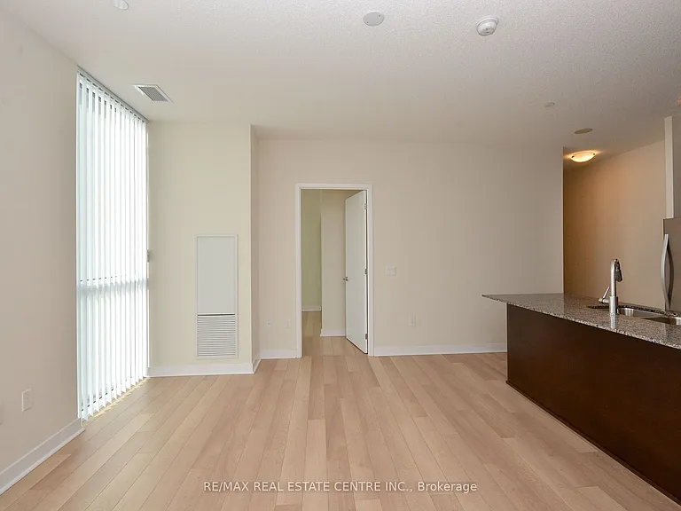 3975 Grand Park Dr #204 — Photo 8