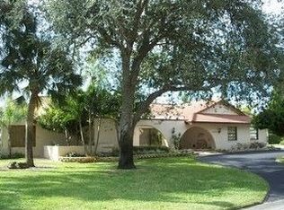 2140 Evergreen Lake Ct, Naples, FL 34112