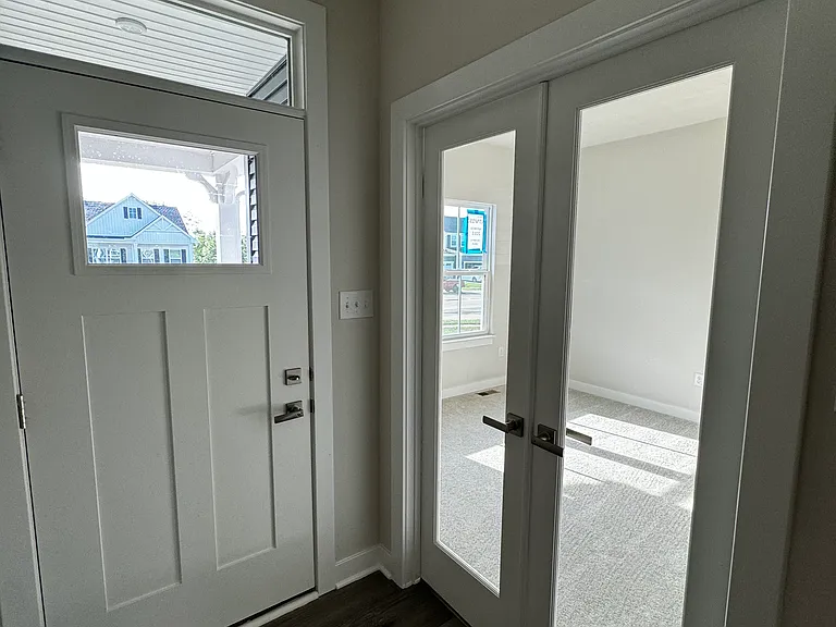 2011 Creswell Dr — Photo 16