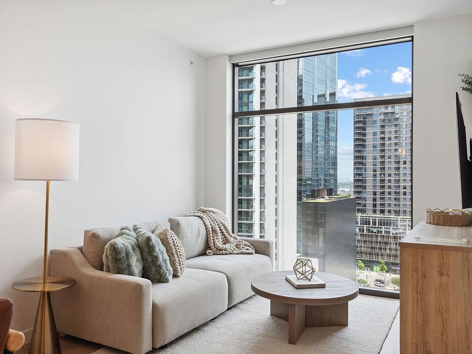 1st image of 1212 Demonbreun St #1211