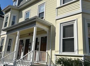 11 Glenwood Ave #2, Cambridge, MA 02139