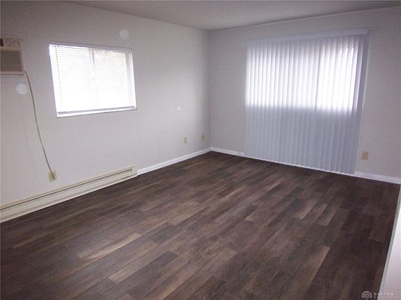 4th image of 607 E Dorothy Ln