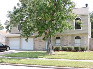 3819 Providence Ln, Pasadena, TX 77505
