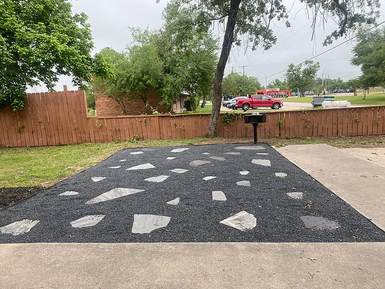 306 Calhoun Dr — Photo 15
