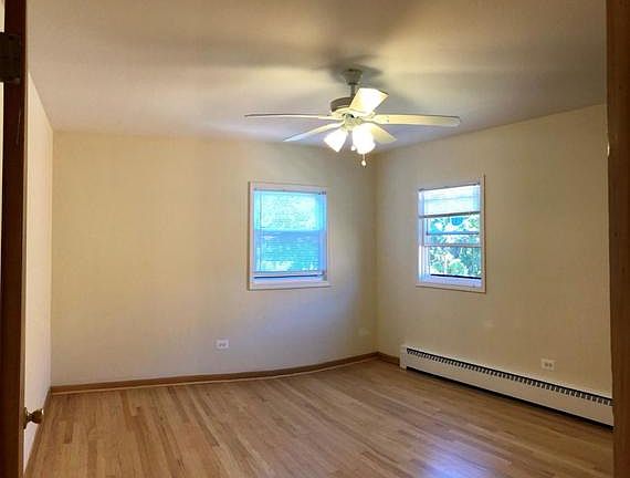 4th image of 4633 N Hermitage Ave APT 3A