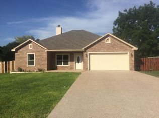 3215 Macarthur Dr, Waco, TX 76708