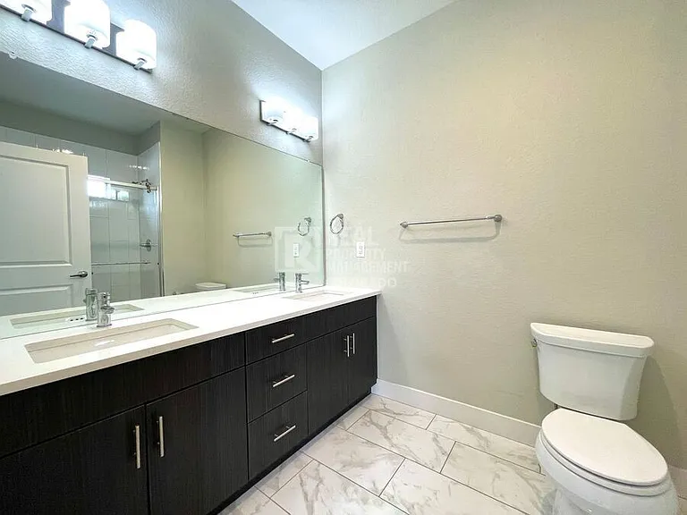 4441 E Jewell Ave — Photo 11