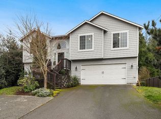 2401 205th Pl SW #2, Lynnwood, WA 98036