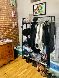 Rented by R New York