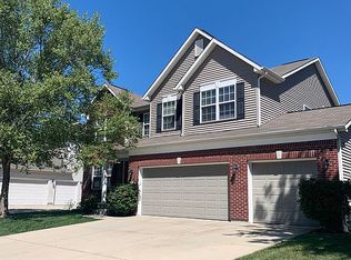 7823 Andaman Dr, Zionsville, IN 46077