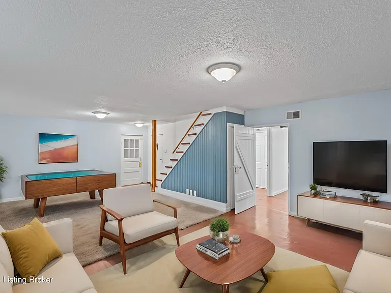 3810 Norbourne Blvd — Photo 27