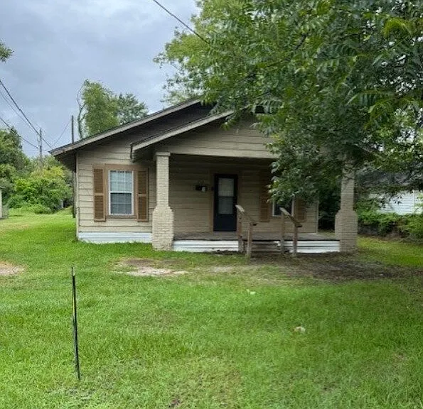 513 Cain St — Photo 1