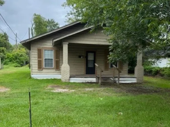 513 Cain St, Lufkin, TX 75904