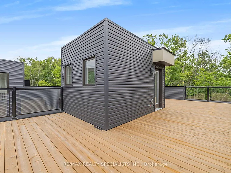 95 Marina Village Dr — Photo 32