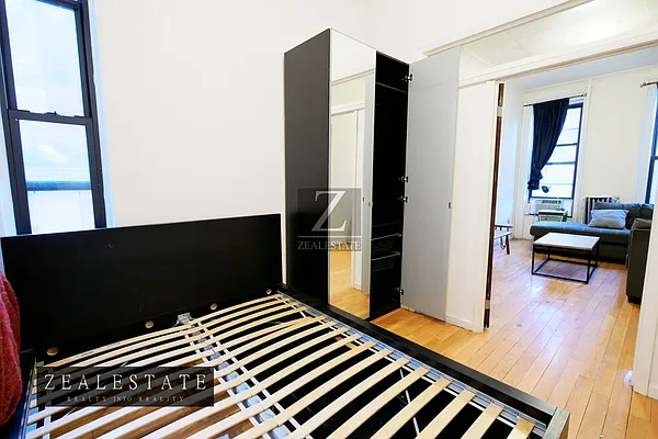 Rented by ZealEstate Group Inc | media 12