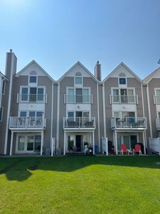 15 E Spring St #14-11, Pt Austin, MI, 48467