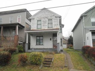 110 Park Rd, Ambridge, PA 15003