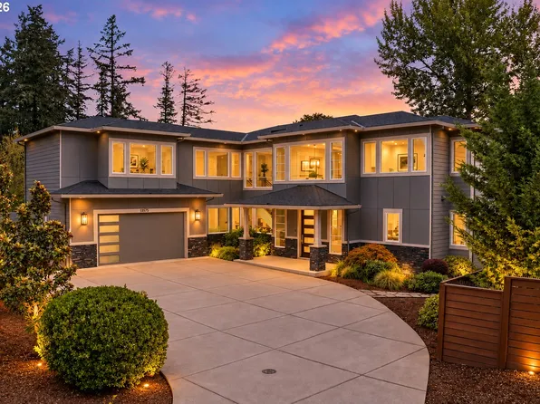 13575 SW Whitworth Ct, Beaverton, OR 97005