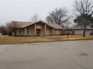1400 Sunny Ln, Ardmore, OK 73401