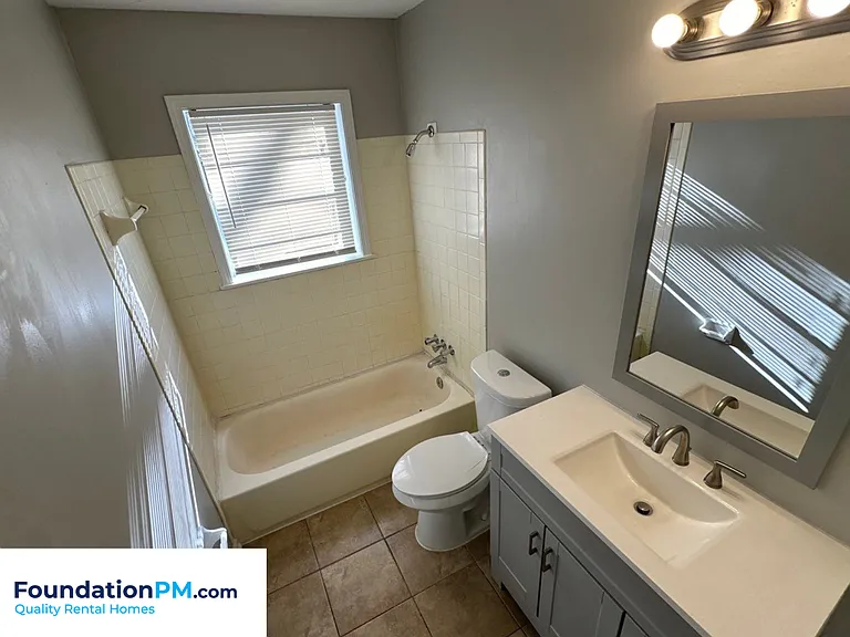 4208 Beacon Hill Dr — Photo 12